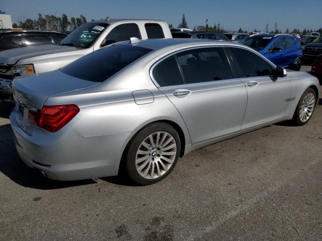 WBAKC8C5XCC435436 - 2012 BMW 750 LXI SILVER photo 3