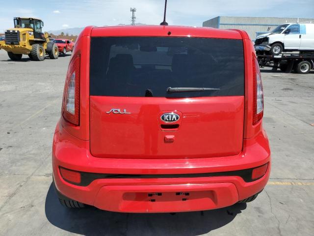 KNDJT2A66D7600075 - 2013 KIA SOUL + RED photo 6