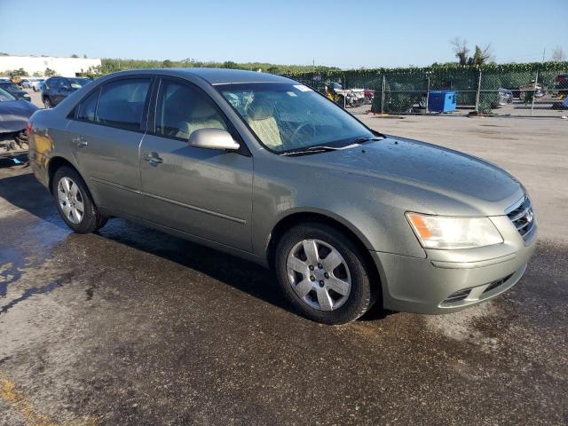 5NPET4AC3AH618561 - 2010 HYUNDAI SONATA GLS GRAY photo 4