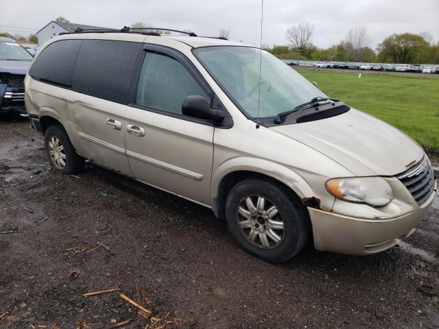 2C4GP54L95R571270 - 2005 CHRYSLER TOWN & COU TOURING თაფლისფერი ფოტო 4