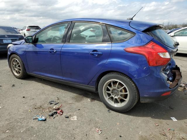 1FAHP3K22CL360023 - 2012 FORD FOCUS SE BLUE photo 2