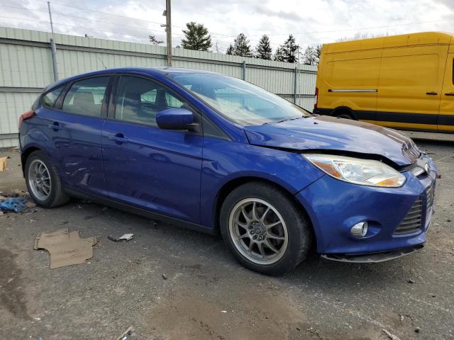 1FAHP3K22CL360023 - 2012 FORD FOCUS SE BLUE photo 4