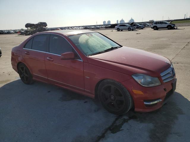 WDDGF4HB2CA672558 - 2012 MERCEDES-BENZ C 250 RED photo 4