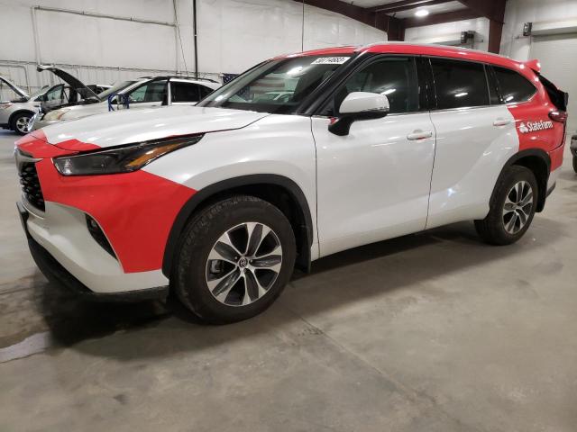 5TDGZRBHXNS249132 - 2022 TOYOTA HIGHLANDER XLE WHITE photo 1