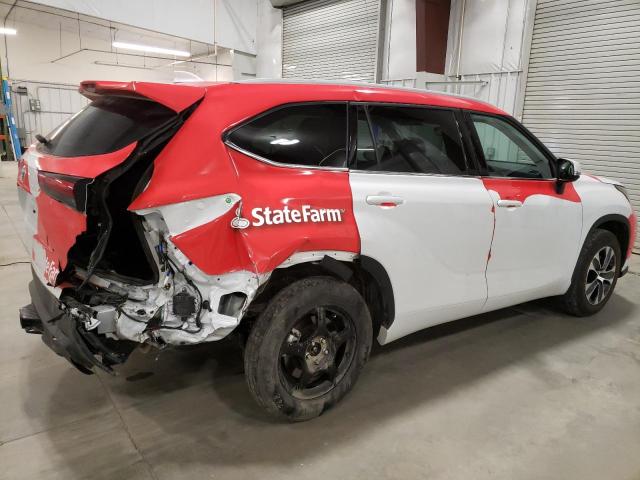 5TDGZRBHXNS249132 - 2022 TOYOTA HIGHLANDER XLE WHITE photo 3