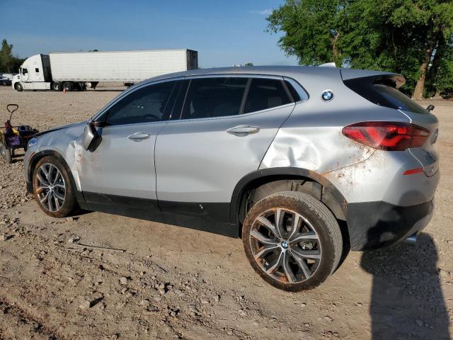 WBXYH9C0XN5T76875 - 2022 BMW X2 SDRIVE28I SILVER photo 2