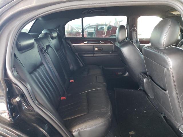 2LNHM84W88X640177 - 2008 LINCOLN TOWN CAR EXECUTIVE L BLACK photo 10