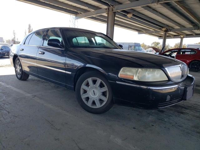 2LNHM84W88X640177 - 2008 LINCOLN TOWN CAR EXECUTIVE L BLACK photo 4