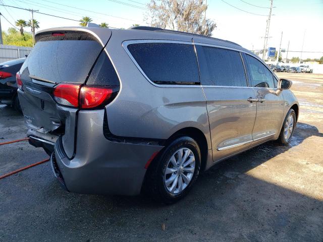 2C4RC1BG3HR654359 - 2017 CHRYSLER PACIFICA TOURING L GRAY photo 3
