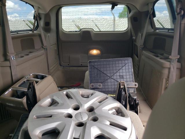 2A4RR8DG9BR604054 - 2011 CHRYSLER TOWN & COU TOURING L WHITE photo 10