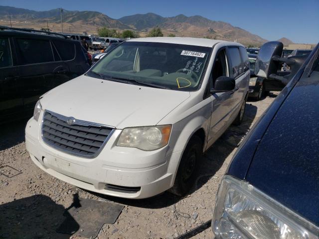 2A8HR44H88R841929 - 2008 CHRYSLER TOWN & COU LX WHITE photo 2