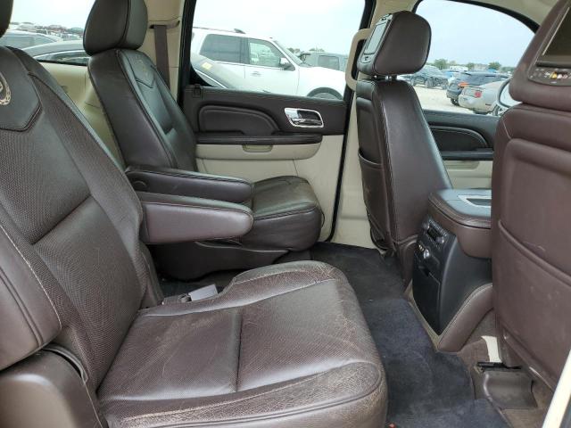 1GYS4KEF9CR301804 - 2012 CADILLAC ESCALADE ESV PLATINUM კრემისფერი ფოტო 11