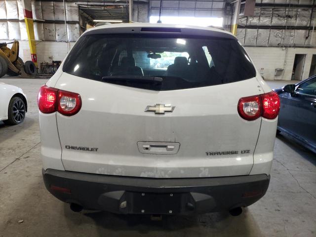 1GNEV33D59S127732 - 2009 CHEVROLET TRAVERSE LTZ WHITE photo 6