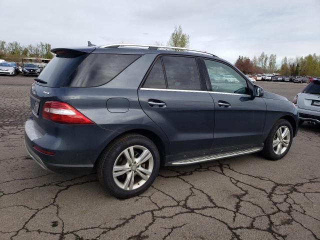 4JGDA5HB7FA492137 - 2015 MERCEDES-BENZ ML 350 4MATIC GRAY photo 3