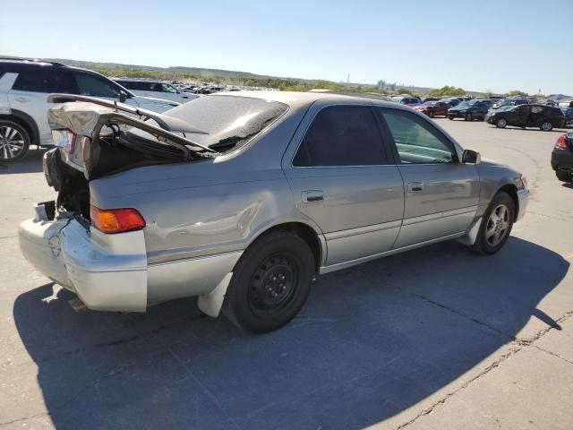 JT2BF22K810296364 - 2001 TOYOTA CAMRY CE GOLD photo 3