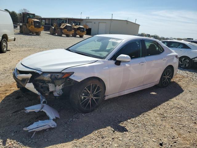 4T1G31AK8PU610965 - 2023 TOYOTA CAMRY SE NIGHT SHADE WHITE photo 1