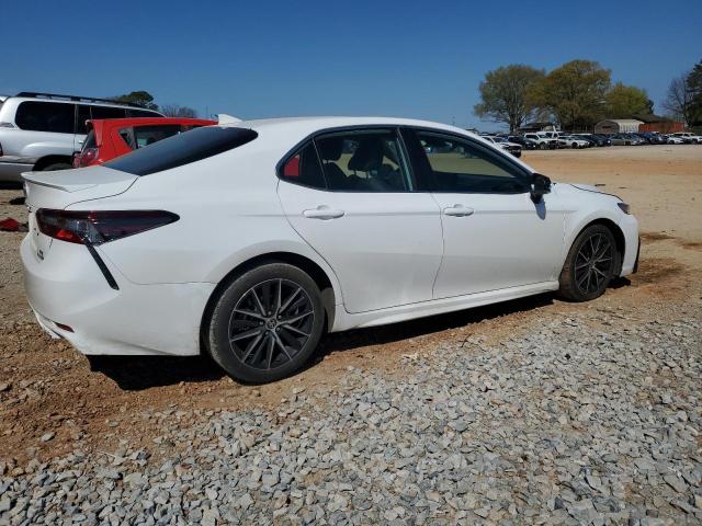 4T1G31AK8PU610965 - 2023 TOYOTA CAMRY SE NIGHT SHADE WHITE photo 3