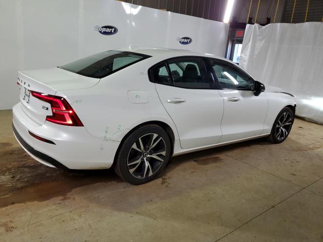 7JRL12TLXRG299420 - 2024 VOLVO S60 PLUS WHITE photo 3