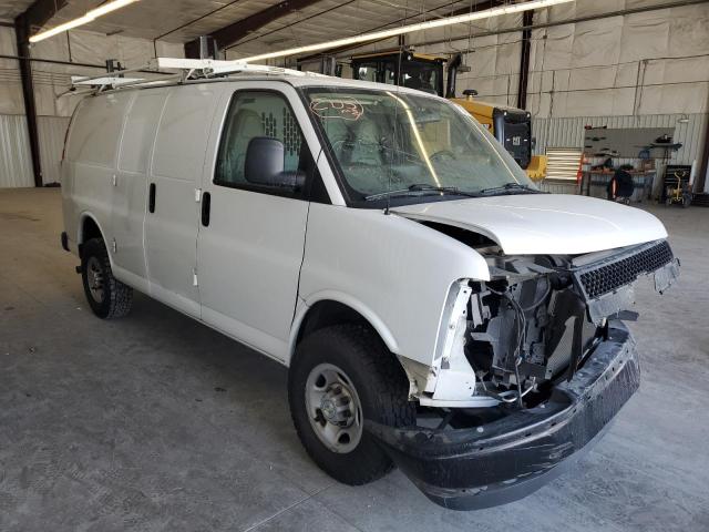 1GCWGAFP0M1157446 - 2021 CHEVROLET EXPRESS G2 WHITE photo 4