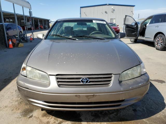 4T1BG22K0XU613622 - 1999 TOYOTA CAMRY CE TAN photo 5