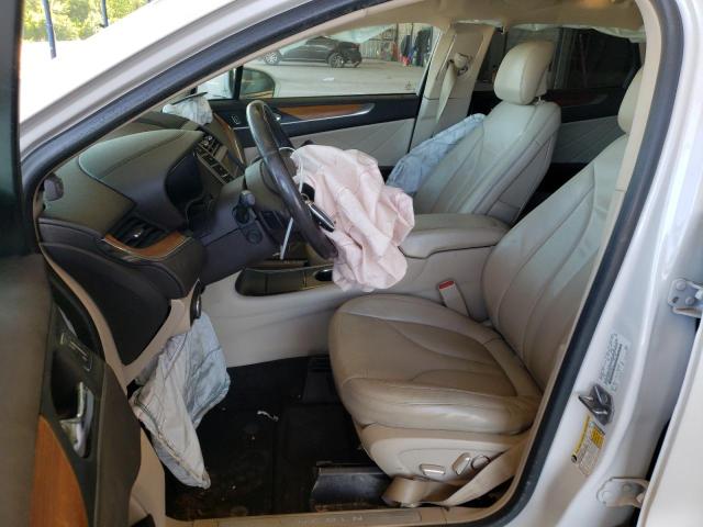 5LMCJ2C98HUL45743 - 2017 LINCOLN MKC SELECT Սպիտակ լուսանկար 7