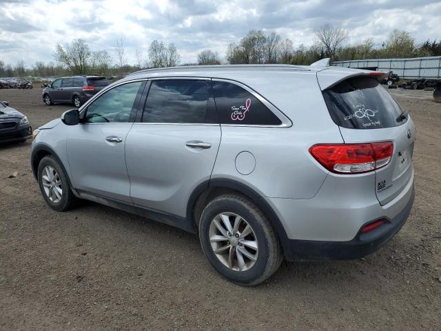 5XYPG4A36GG172726 - 2016 KIA SORENTO LX SILVER photo 2