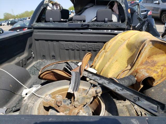 5TFUW5F1XHX633721 - 2017 TOYOTA TUNDRA DOUBLE CAB SR/SR5 BLACK photo 10