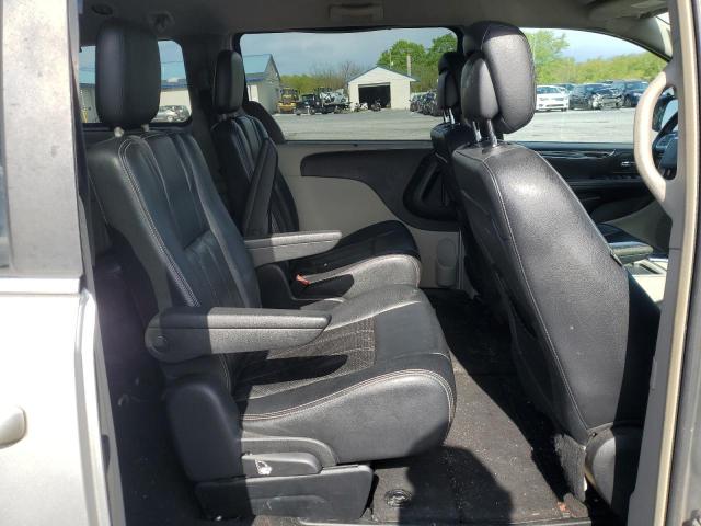 2A4RR8DG6BR705150 - 2011 CHRYSLER TOWN & COU TOURING L SILVER photo 10