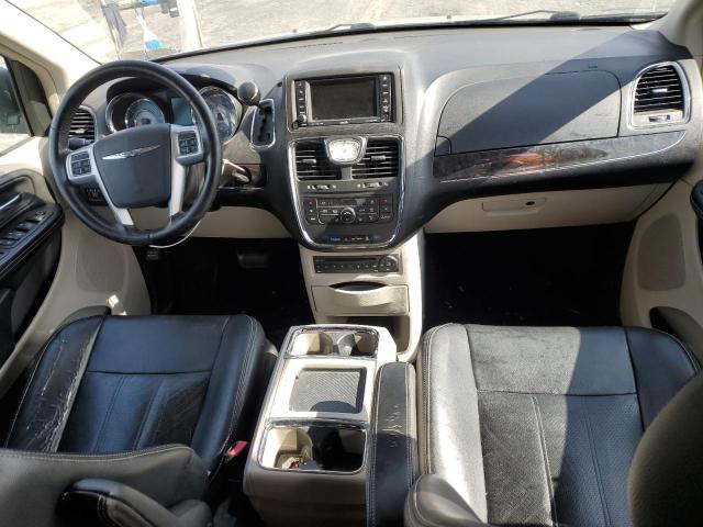 2A4RR8DG6BR705150 - 2011 CHRYSLER TOWN & COU TOURING L SILVER photo 8