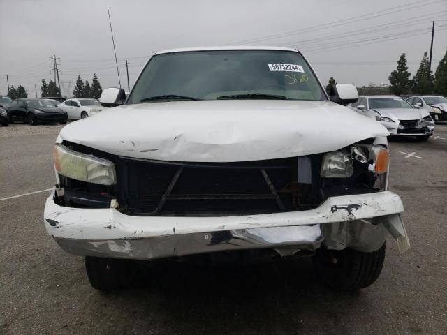 1GKEC13VX4R121344 - 2004 GMC YUKON WHITE photo 5