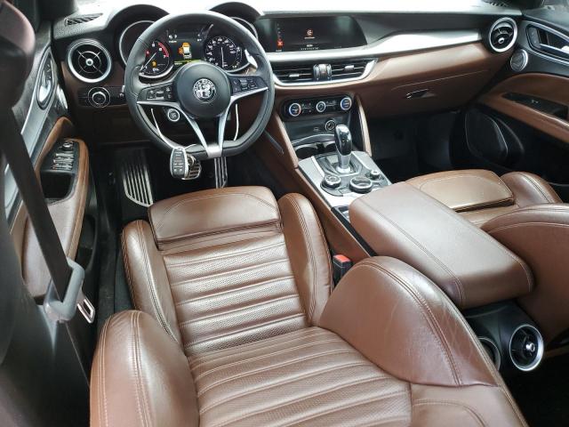 ZASFAKNN0J7B94701 - 2018 ALFA ROMEO STELVIO TI SPORT RED photo 8