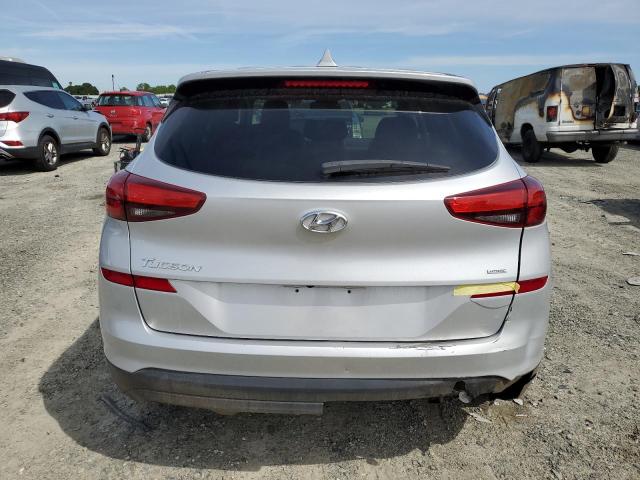 KM8J2CA46KU909613 - 2019 HYUNDAI TUCSON SE SILVER photo 6