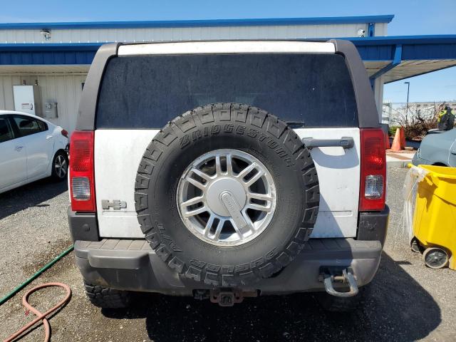 5GTDN136068325405 - 2006 HUMMER H3 WHITE photo 6