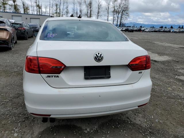 3VWD17AJ3EM355793 - 2014 VOLKSWAGEN JETTA SE WHITE photo 6