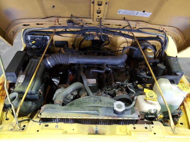 1J4FA49S22P703705 - 2002 JEEP WRANGLER / SPORT YELLOW photo 11