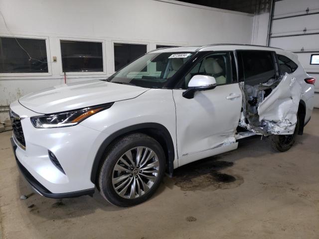 2022 TOYOTA HIGHLANDER HYBRID PLATINUM, 