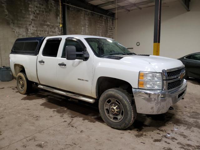 1GC1KVCG6CF244628 - 2012 CHEVROLET SILVERADO2 K2500 HEAVY DUTY WHITE photo 4