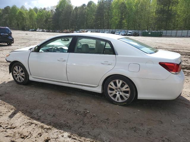 4T1BK3DB4BU384775 - 2011 TOYOTA AVALON BASE WHITE photo 2