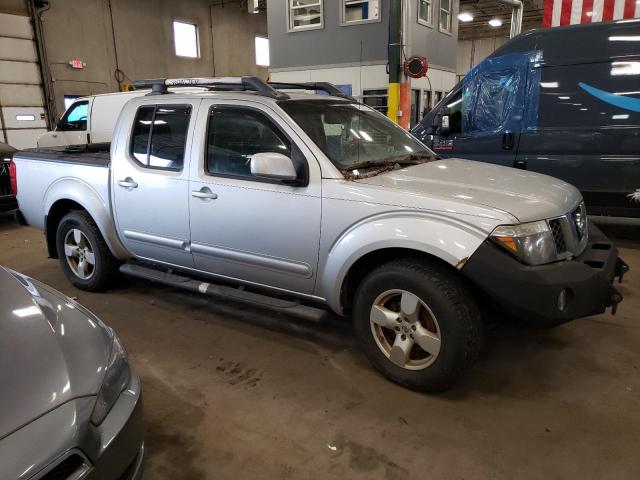 1N6AD07W56C401289 - 2006 NISSAN FRONTIER CREW CAB LE SILVER photo 4