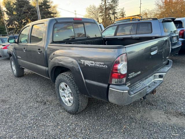 3TMLU4EN4DM104782 - 2013 TOYOTA TACOMA DOUBLE CAB GRAY photo 3