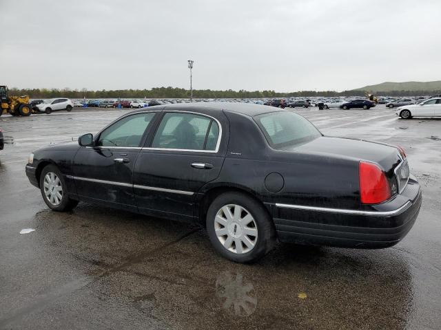 1LNHM88W45Y606680 - 2005 LINCOLN TOWN CAR EXECUTIVE BLACK photo 2