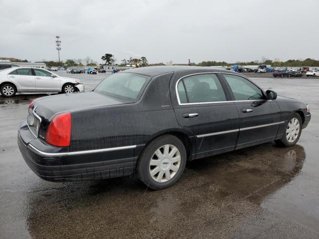 1LNHM88W45Y606680 - 2005 LINCOLN TOWN CAR EXECUTIVE BLACK photo 3