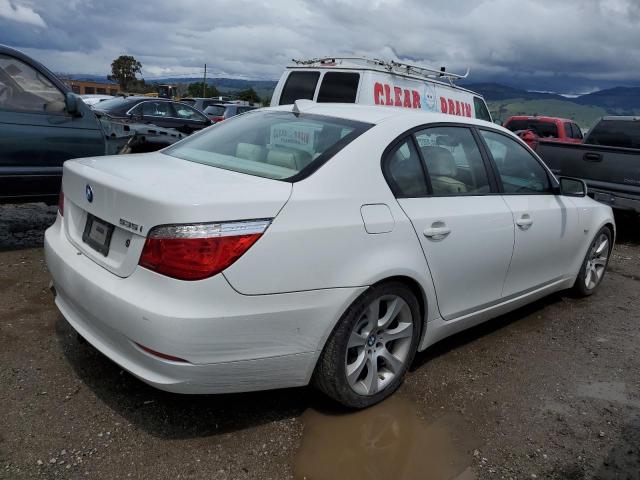 WBANW13598CZ80613 - 2008 BMW 533 I WHITE photo 3