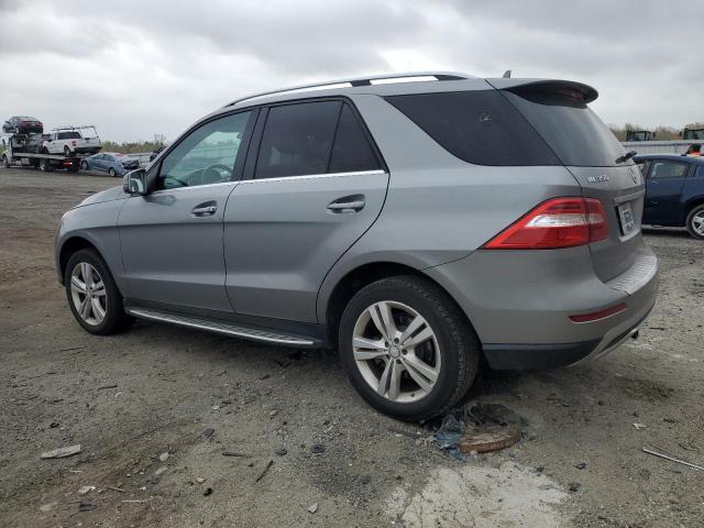 4JGDA2EBXEA416218 - 2014 MERCEDES-BENZ ML 350 BLUETEC GRAY photo 2