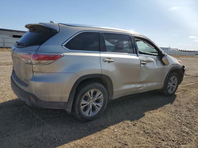 5TDJKRFH8FS131666 - 2015 TOYOTA HIGHLANDER XLE SILVER photo 3