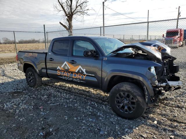 3TMBZ5DN3PM038606 - 2023 TOYOTA TACOMA DOUBLE CAB Graphit Foto 4