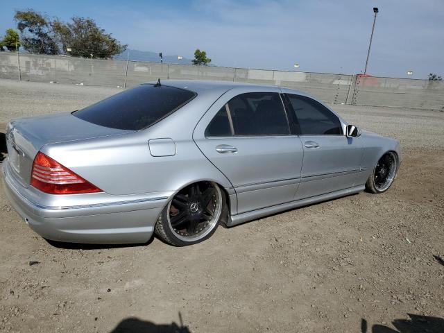 WDBNG75J34A409894 - 2004 MERCEDES-BENZ S 500 GRAY photo 3