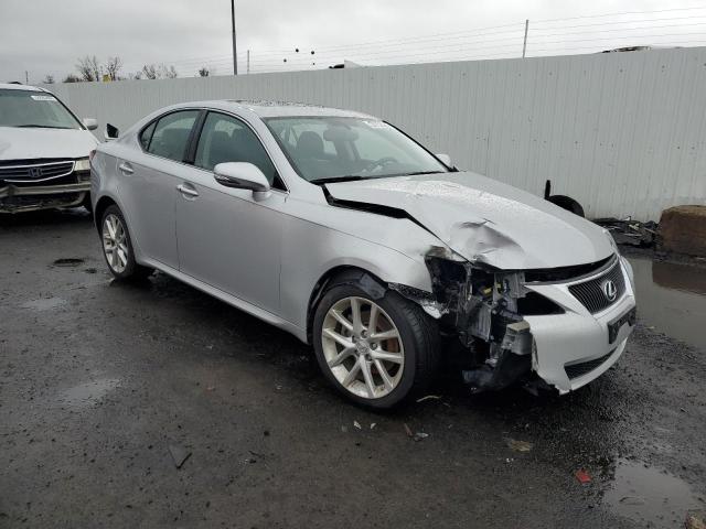 JTHCF5C24B5049325 - 2011 LEXUS IS 250 SILVER photo 4