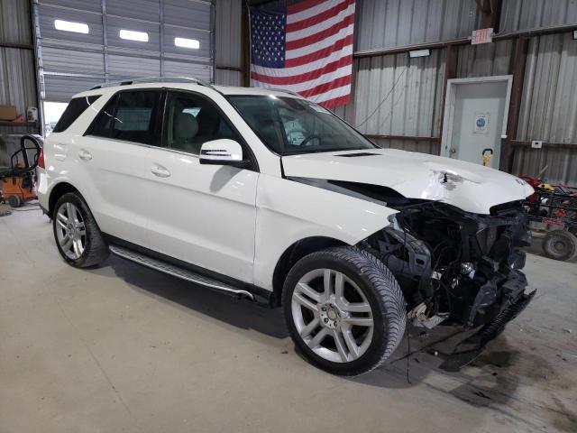 4JGDA5HB7FA510670 - 2015 MERCEDES-BENZ ML 350 4MATIC WHITE photo 4
