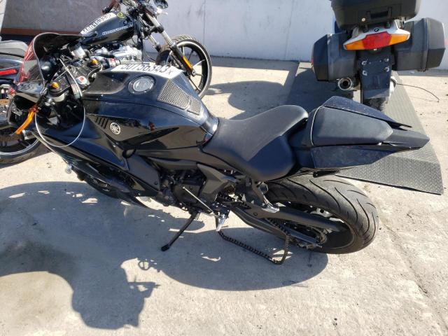 JYARM38Y9NA000972 - 2022 YAMAHA YZFR7 BLACK photo 3